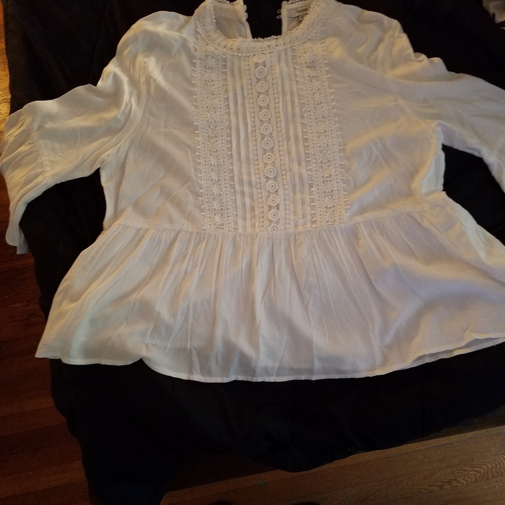 XL WHITE DRESS SHIRT NWOT